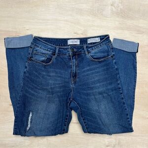 Lola Jeans Blair-DSN Mid Rise Skinny Size 10 Blue Jeans Distressed Casual